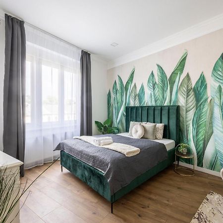 Luxy Central Spacious & Cozy Residence With Balcony Будапеща Екстериор снимка